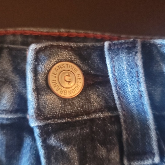 2T True Religion cut-off jean shorts Pebble wash - Picture 3 of 4